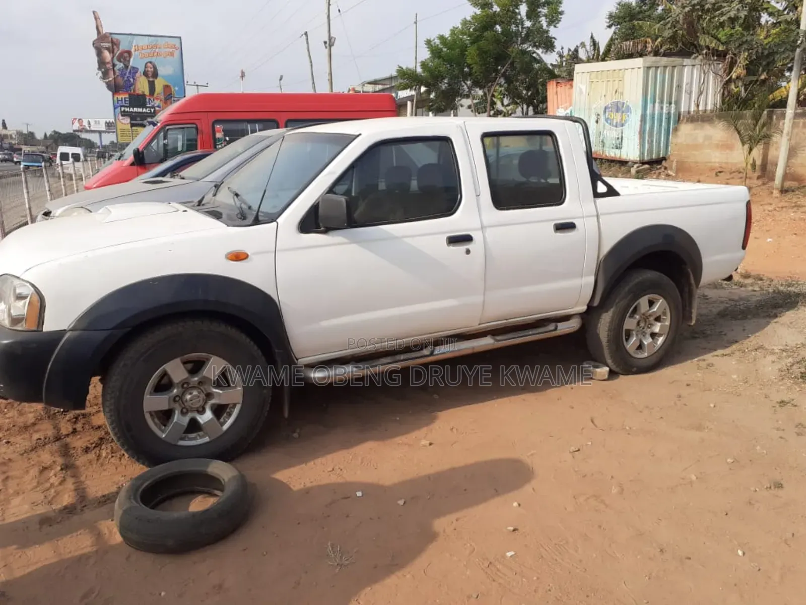 Nissan Hardbody 2012 White
