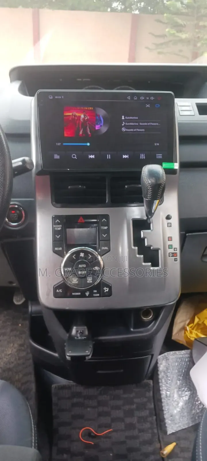 Toyota Voxy Noah Android Radio Apple Carplay Android Auto