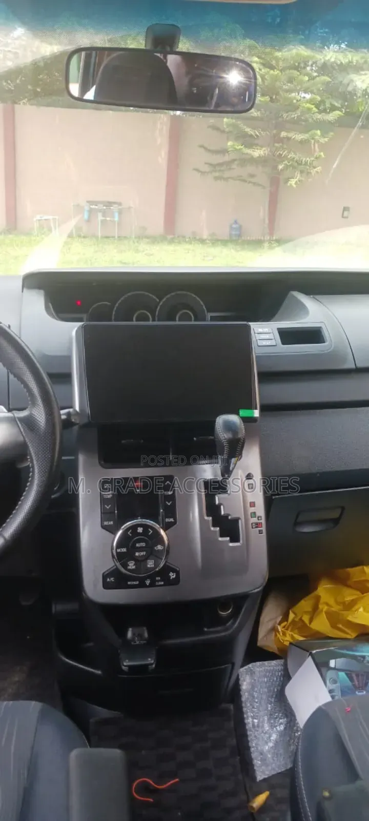 Toyota Voxy Noah Android Radio Apple Carplay Android Auto