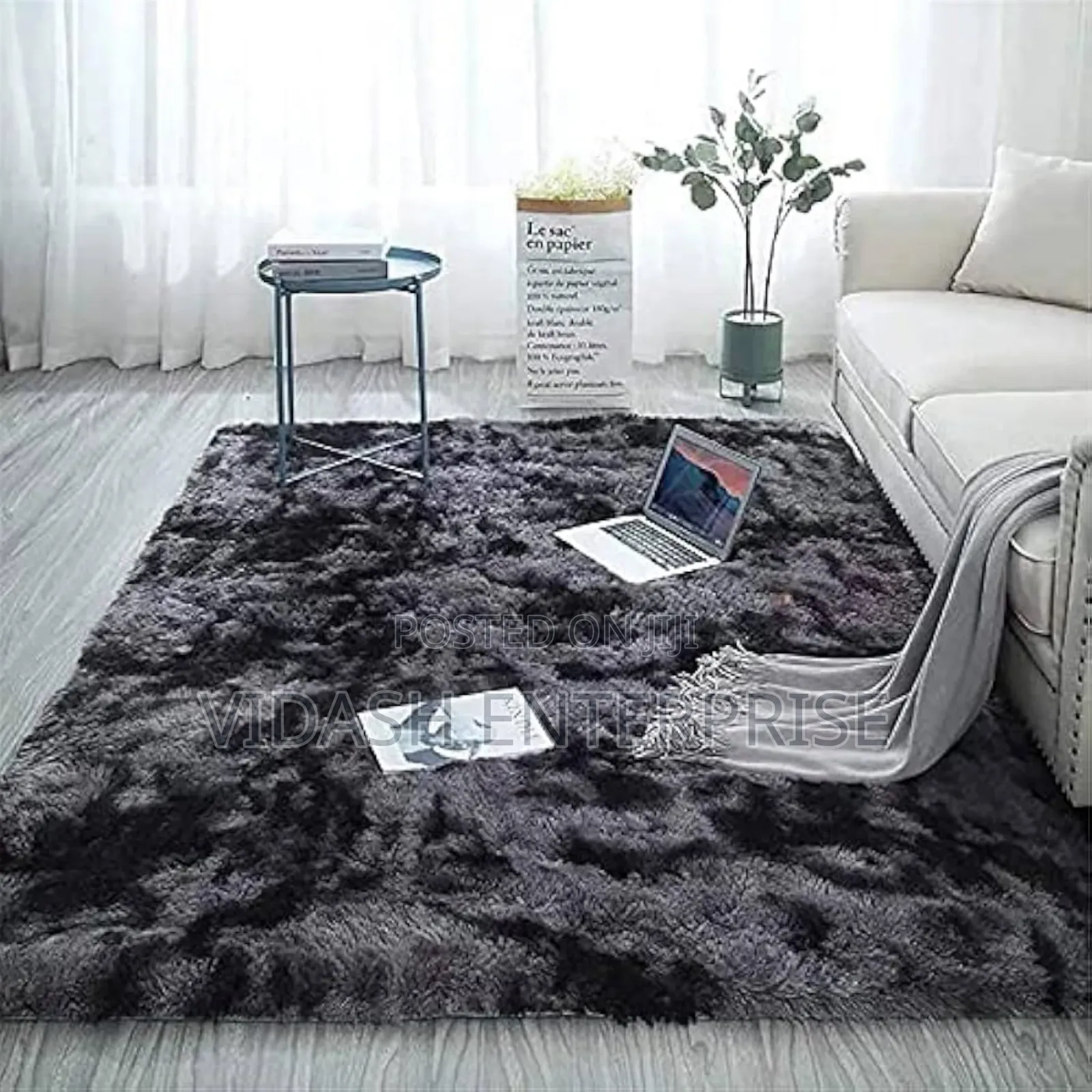 "Center Rugs Available in Various Sizes and Designs (200/300cm