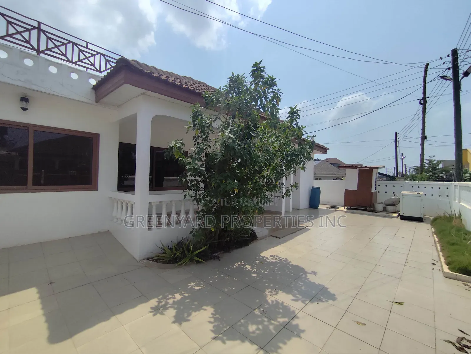 3bdrm House in Adjiringanor, Otano for rent
