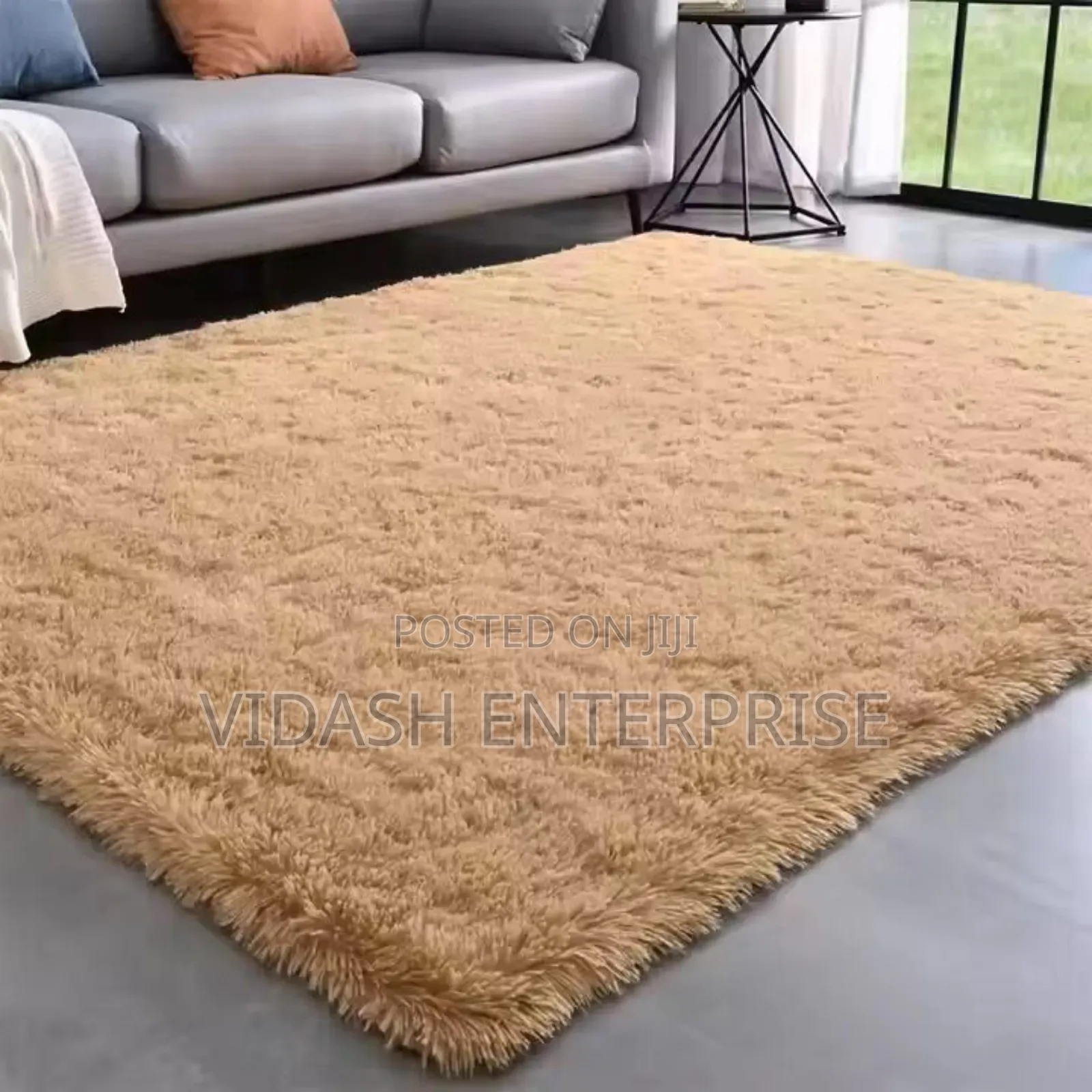 "Experience the Softness of Our Fluffy Carpets (160/230cm )