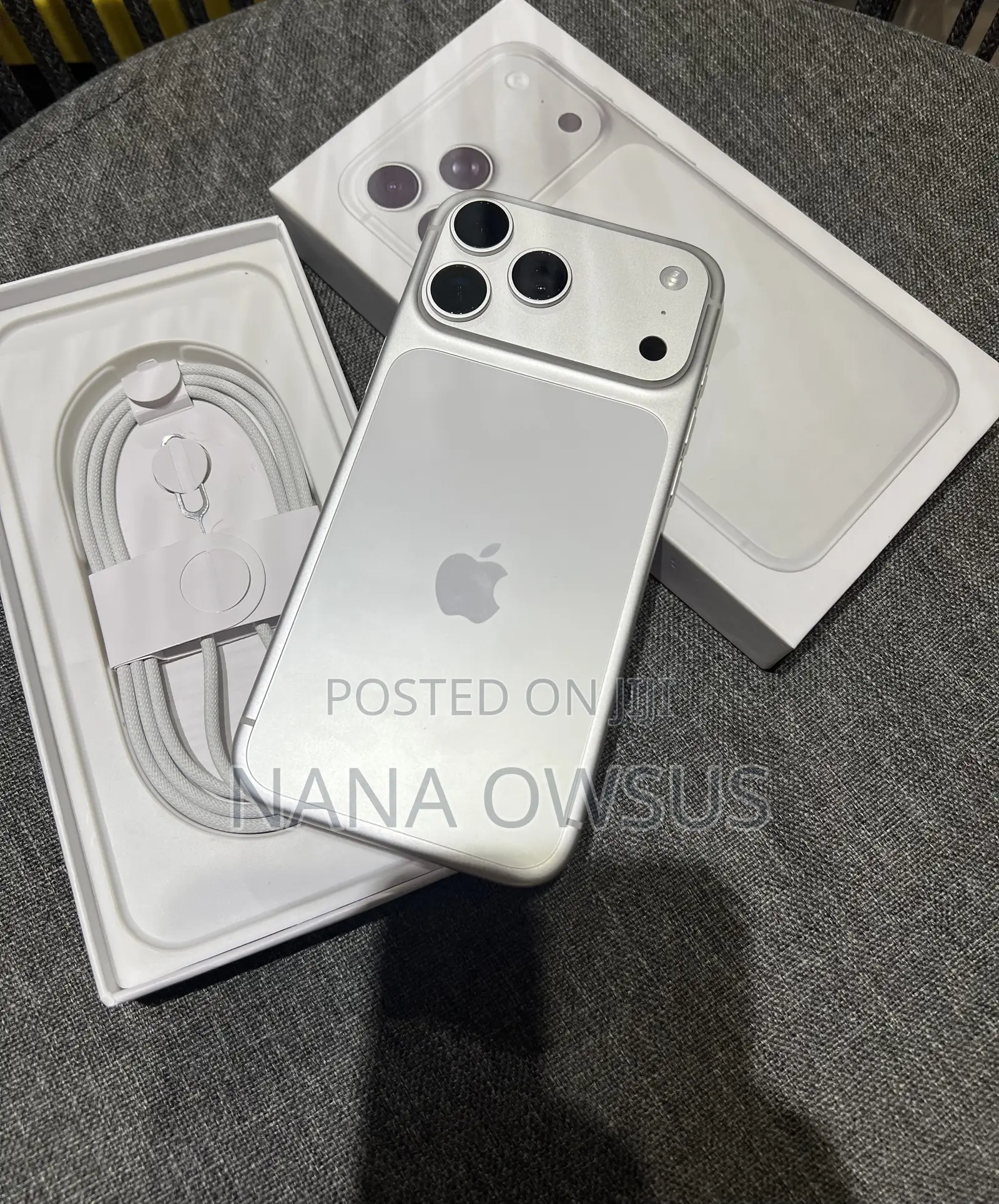 Apple iPhone 17 Pro Max 1 TB Silver