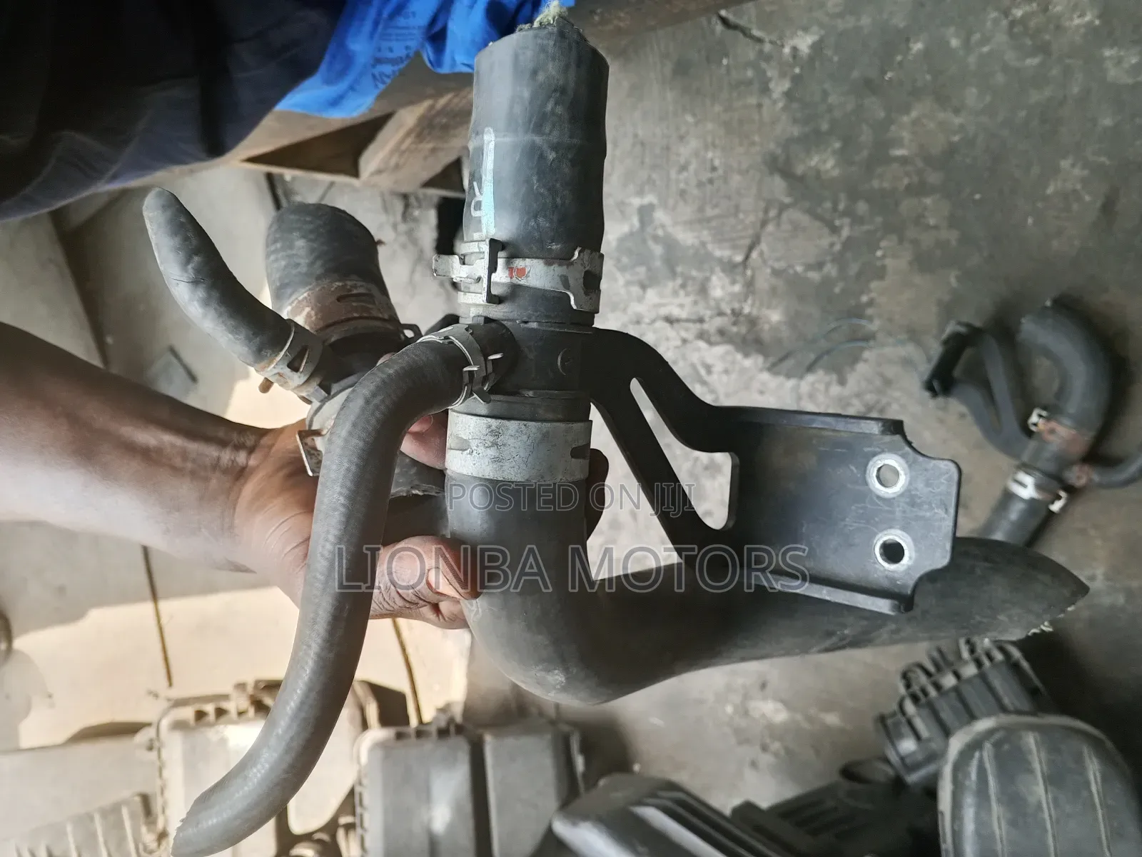 Water Tank Joint Pipe for All Cars