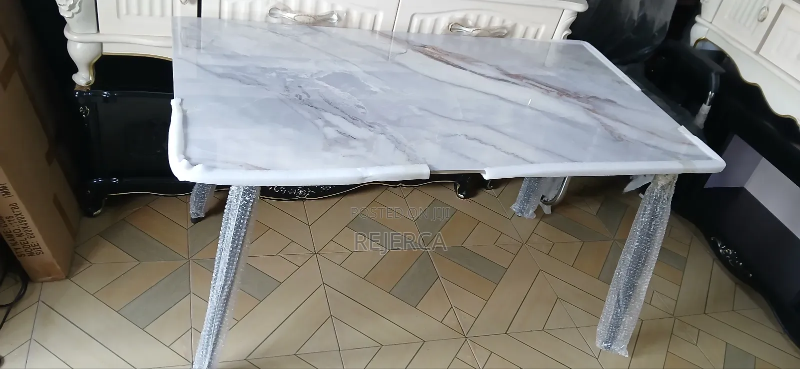 Marble Dinning Table