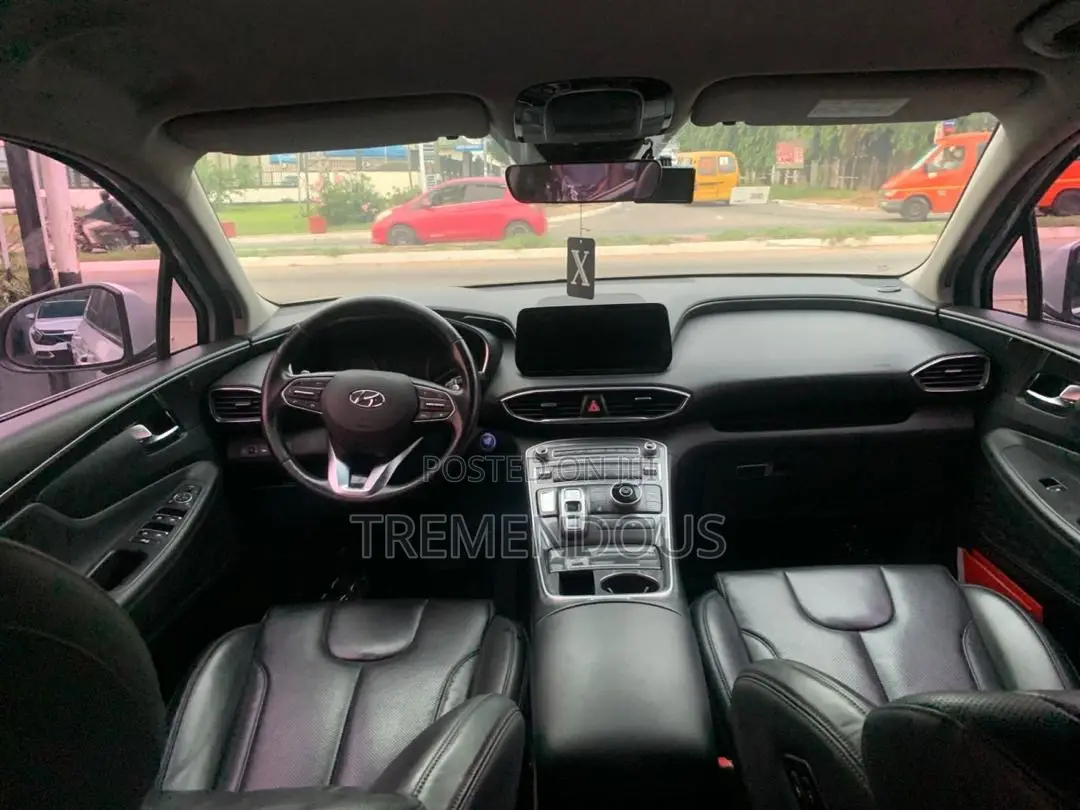 Hyundai Santa Fe Limited 2022 White