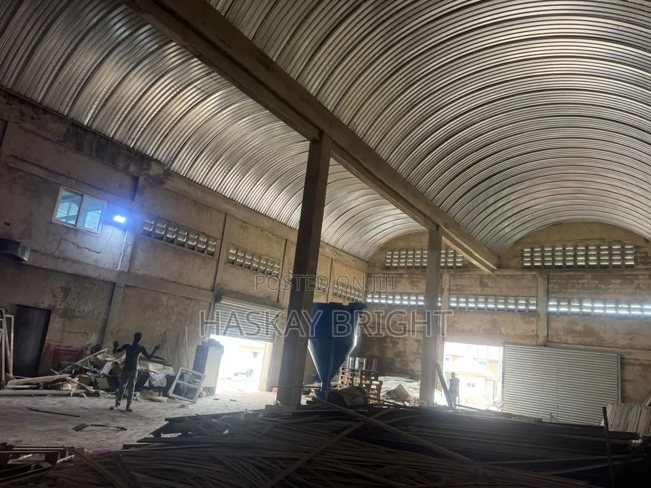 500 SQM Warehouse for Rent at Pokuase Acp