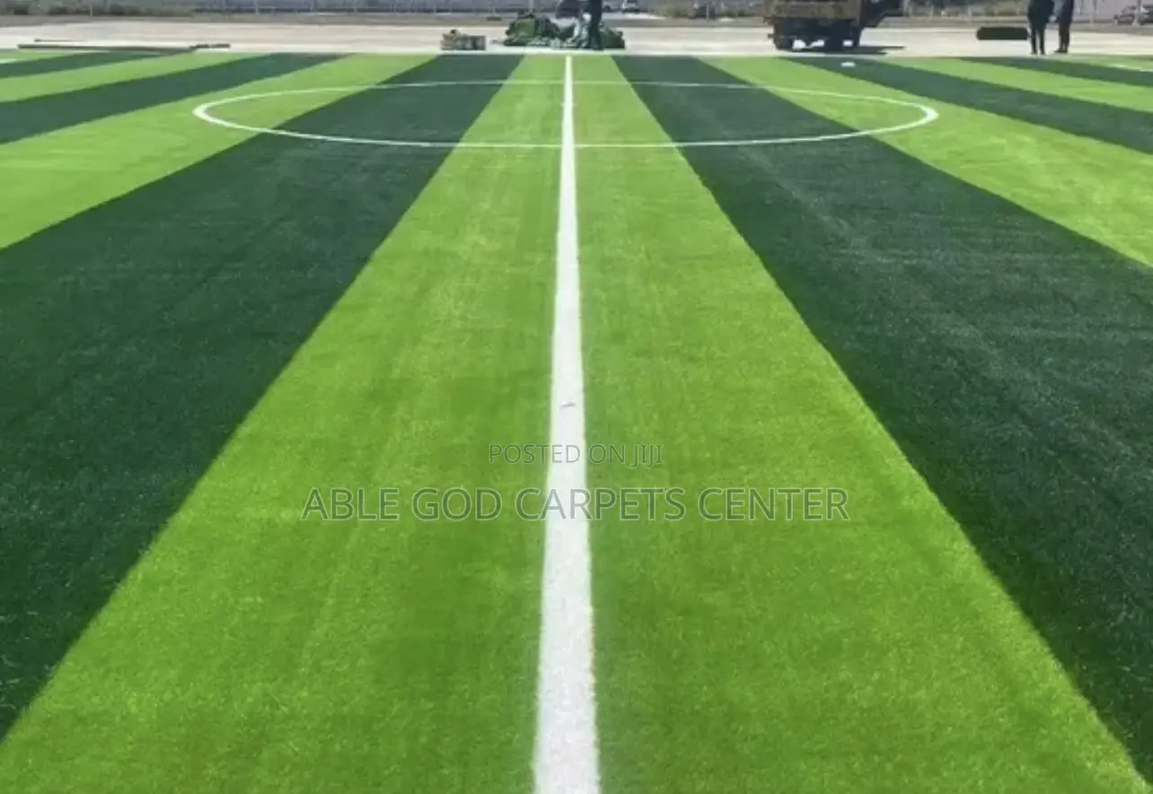 Quality Artificial Grass Carpets or Astroturf for Football Pitches