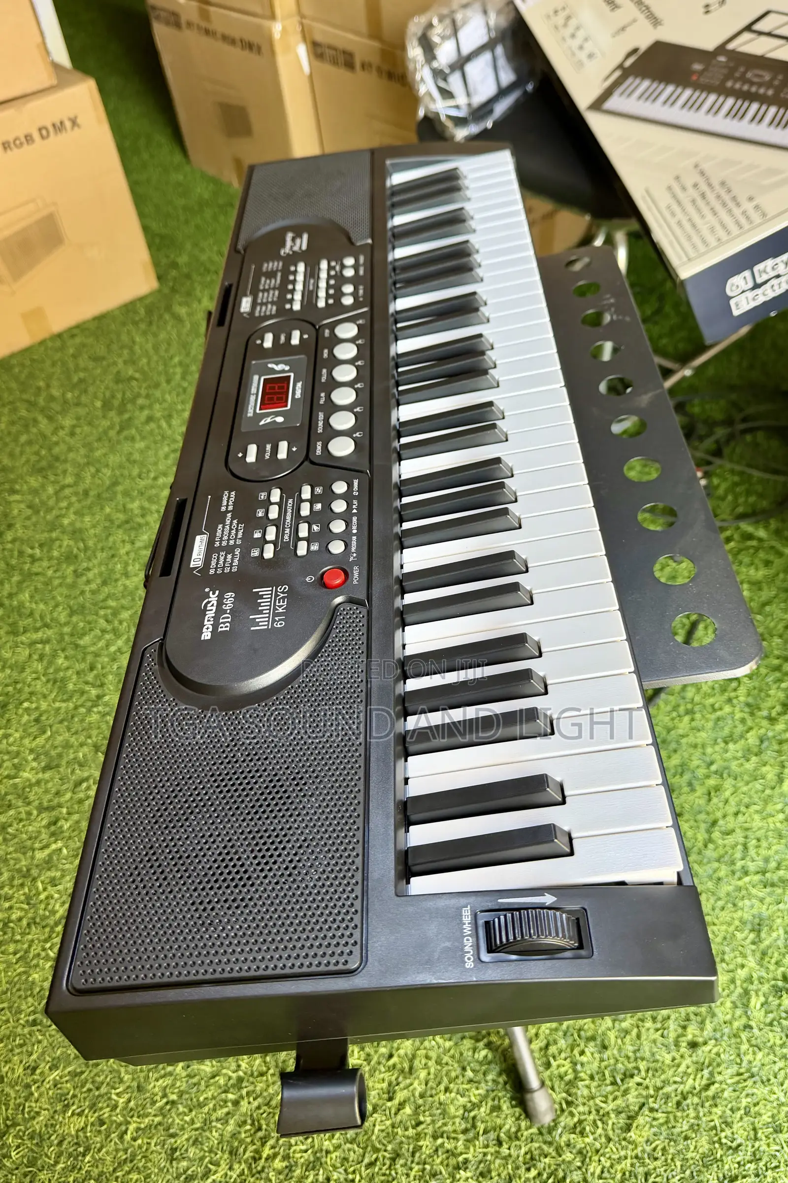 Bd Music Bd-669 61-keys Electronic Keyboard