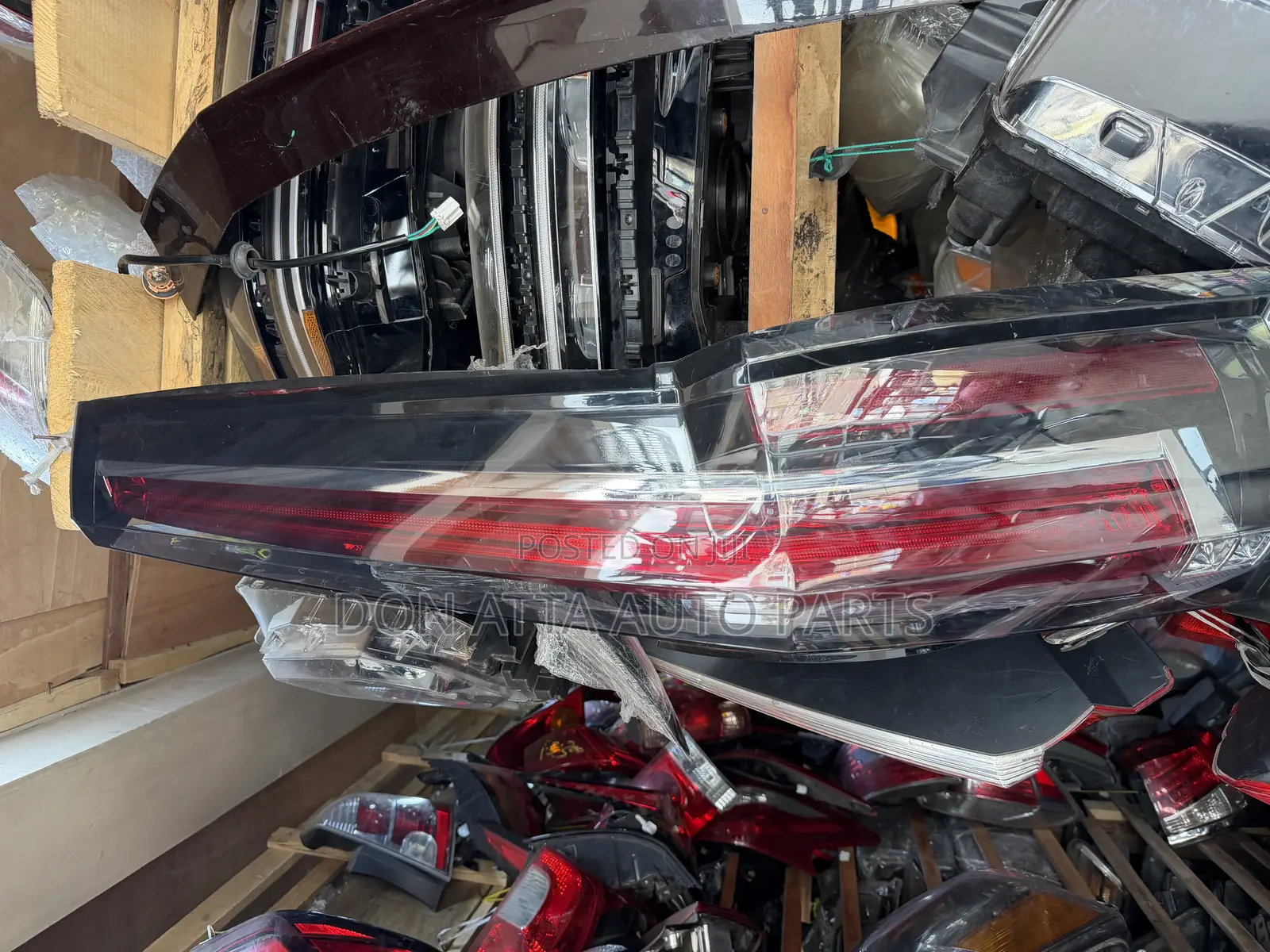 Cadillac Escalade 2018 Tail Light