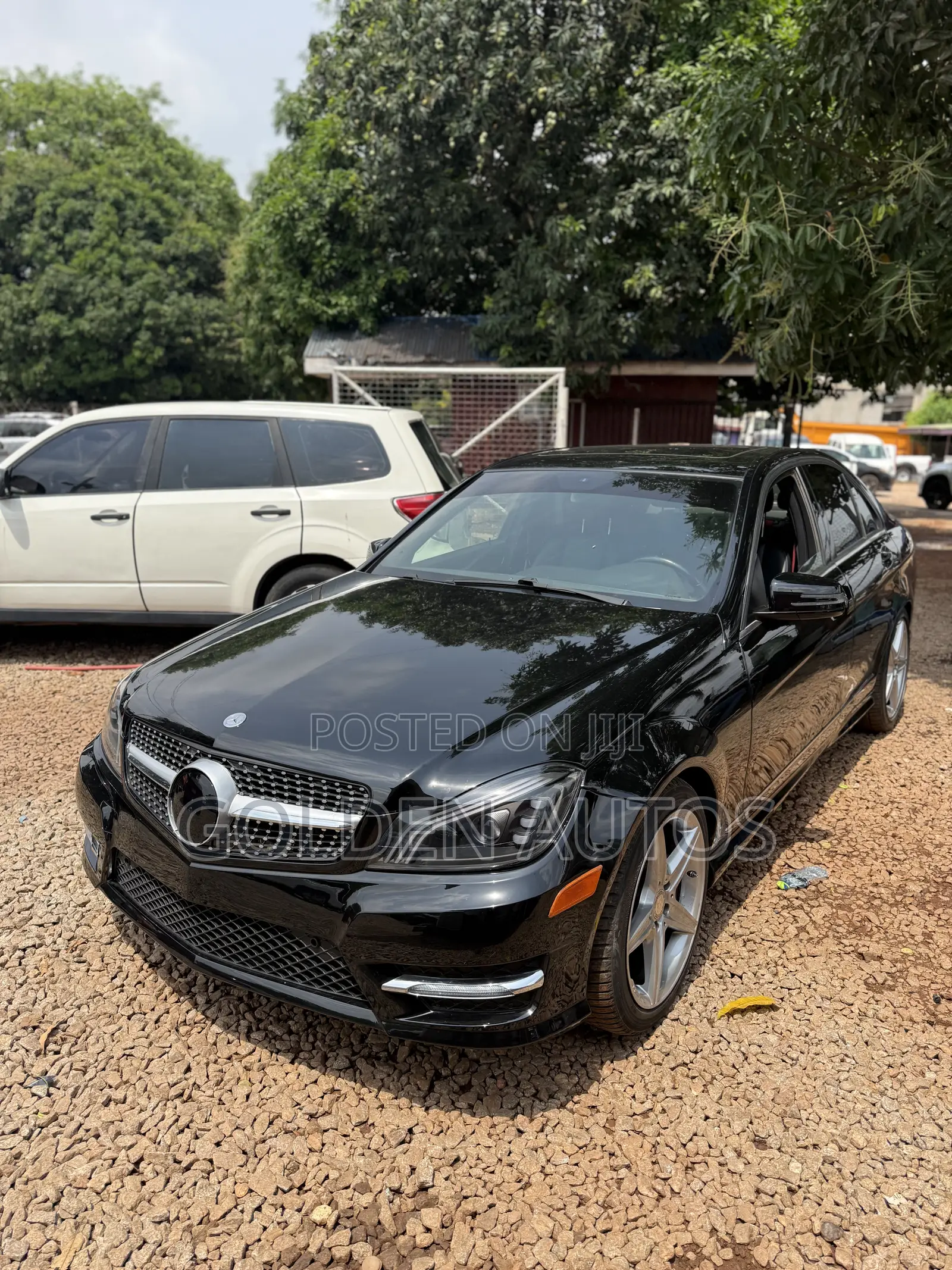 Mercedes-Benz C250 2014 Black