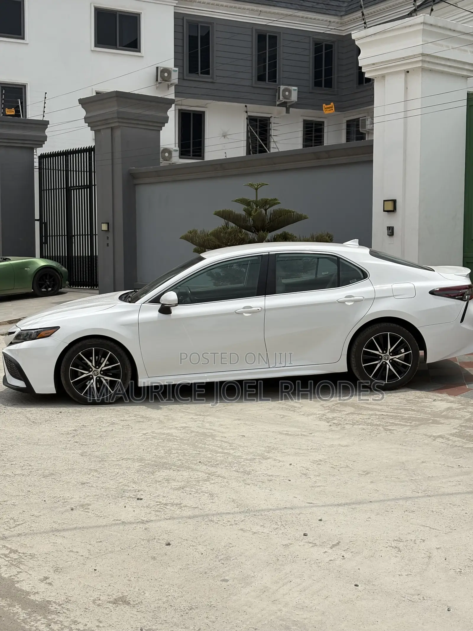 Toyota Camry 2022 White
