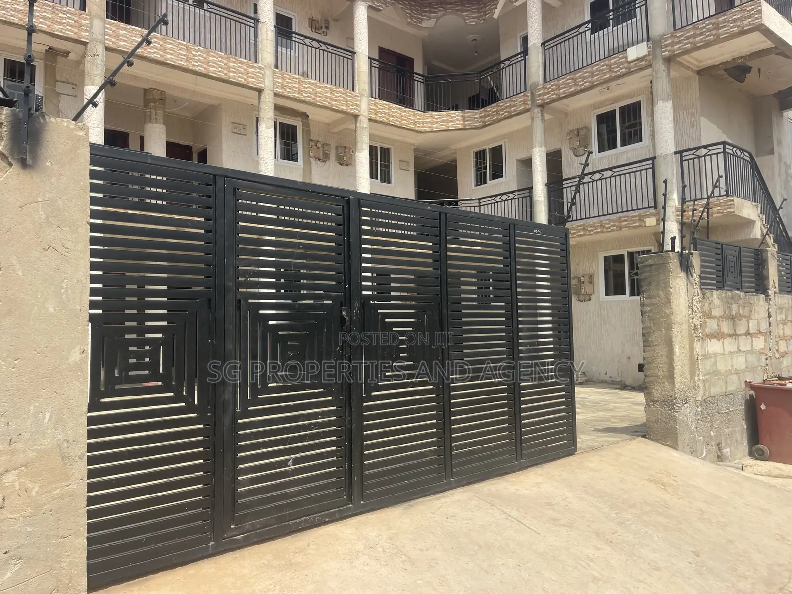 1bdrm Apartment in Lashibi, Sakumono for rent
