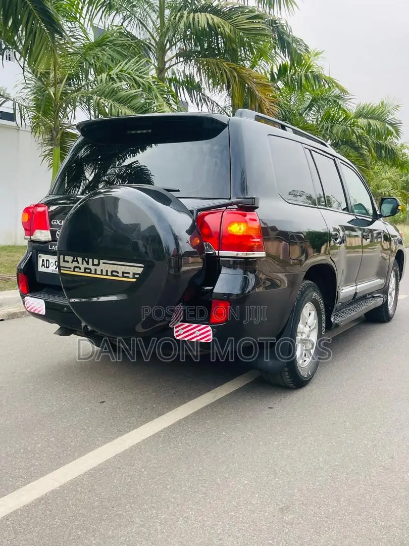 Toyota Land Cruiser 4.5 V8 GXR 2014 Black