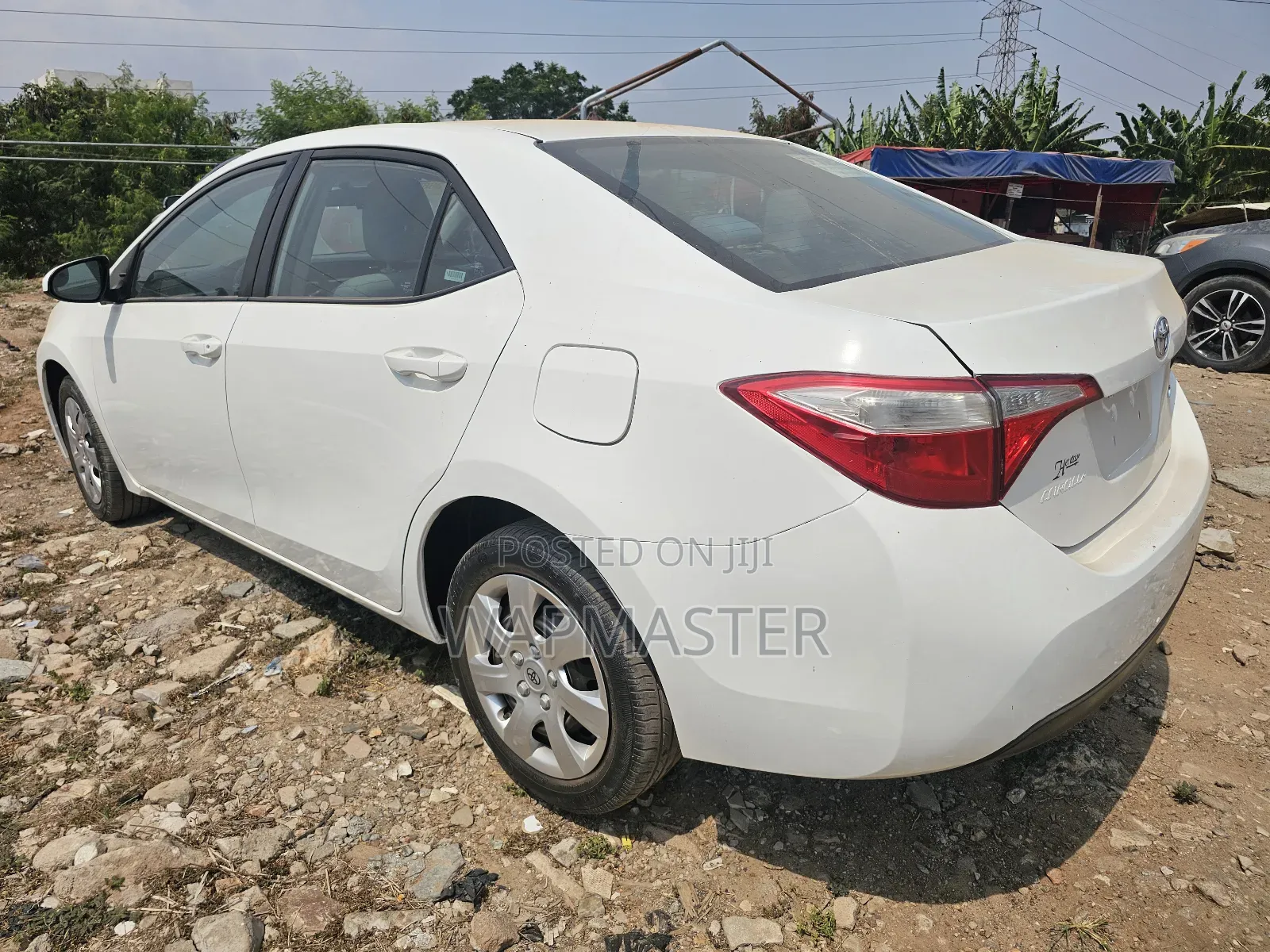 Toyota Corolla LE Plus 4dr Sedan (1.8L 4cyl CVT) 2016 White