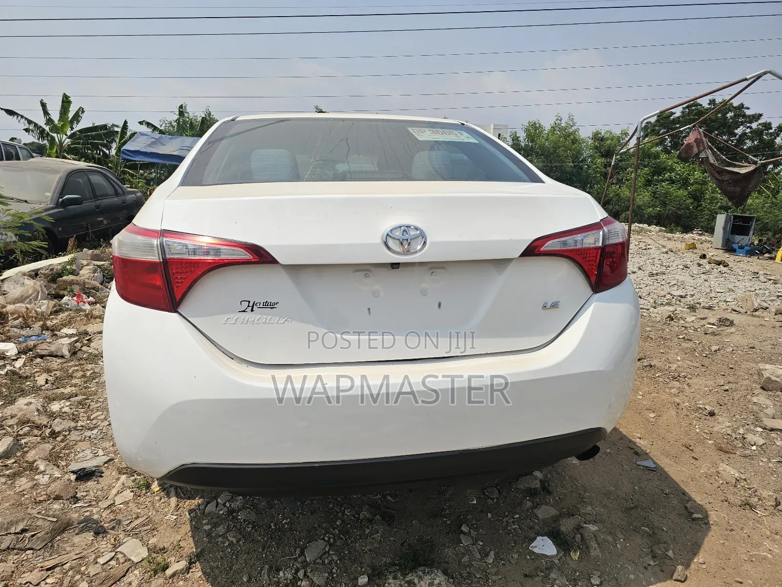 Toyota Corolla LE Plus 4dr Sedan (1.8L 4cyl CVT) 2016 White