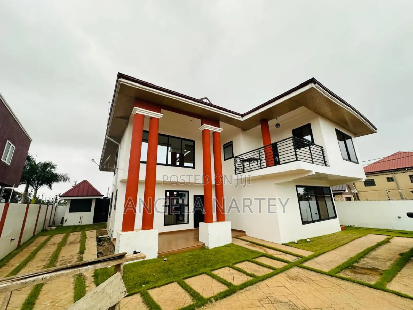 5bdrm House in West Legon, Accra Metropolitan for sale