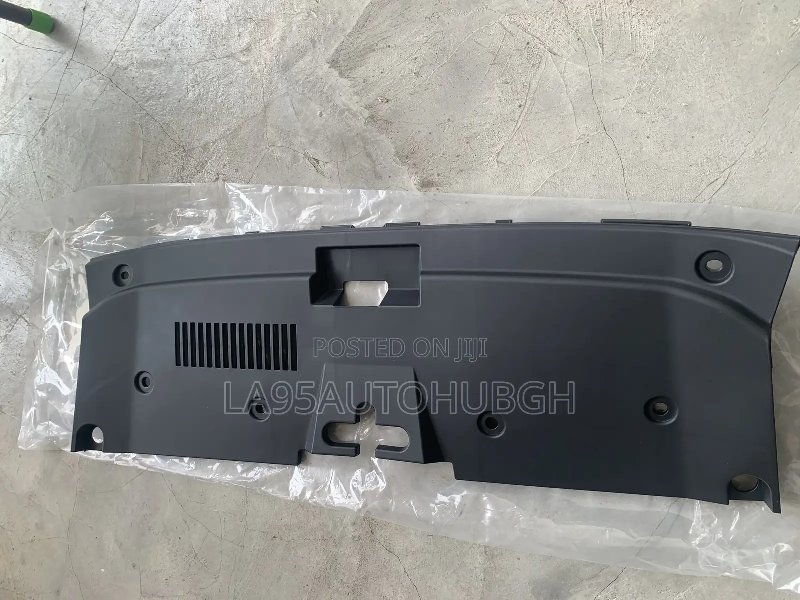 Honda Cr-v 2023,2024,2025 Radiator Panel Cover