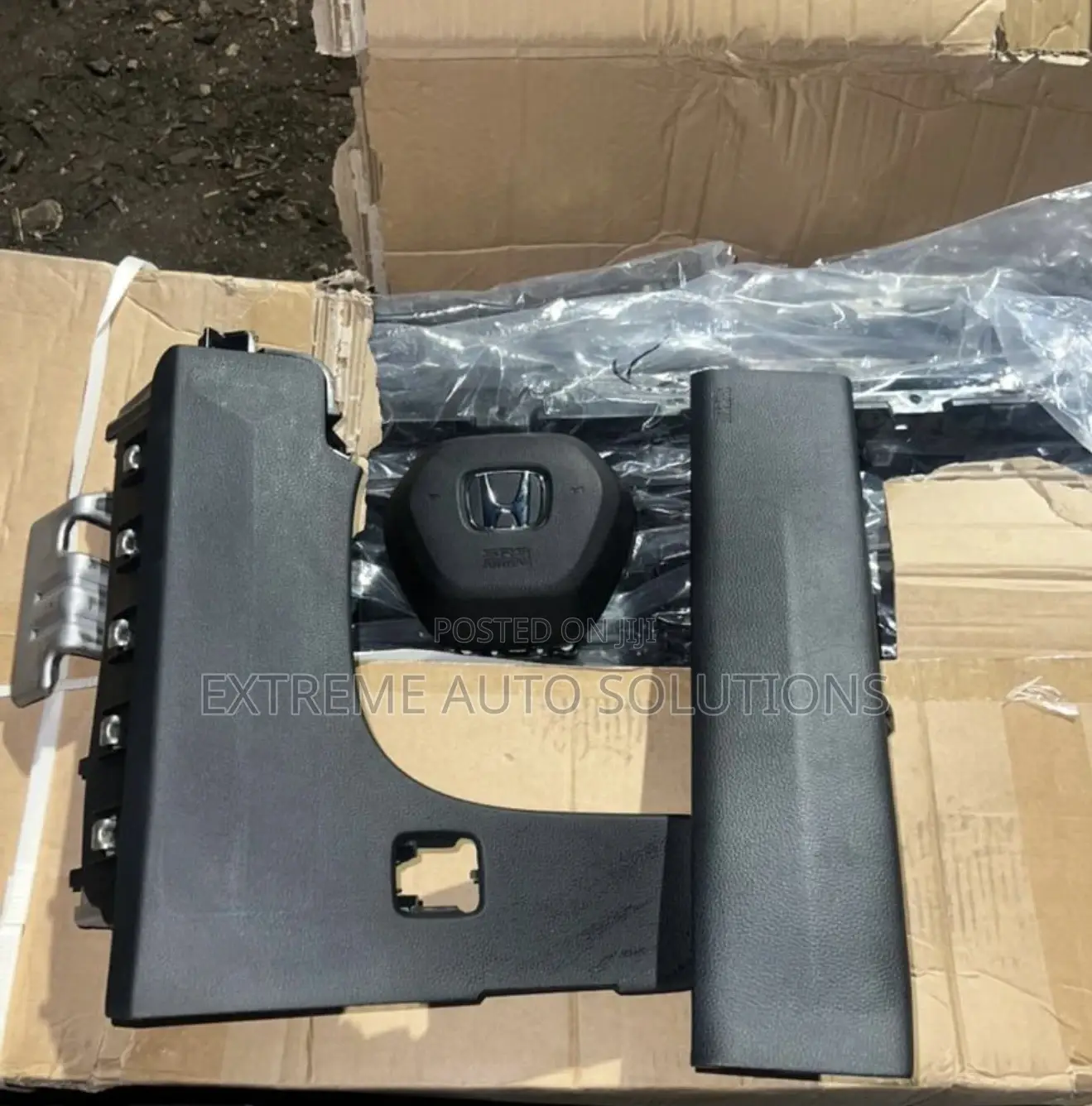 Honda Cr-v 2023 – 2025 Steering Wheel and Driver Knee Airbags Oem