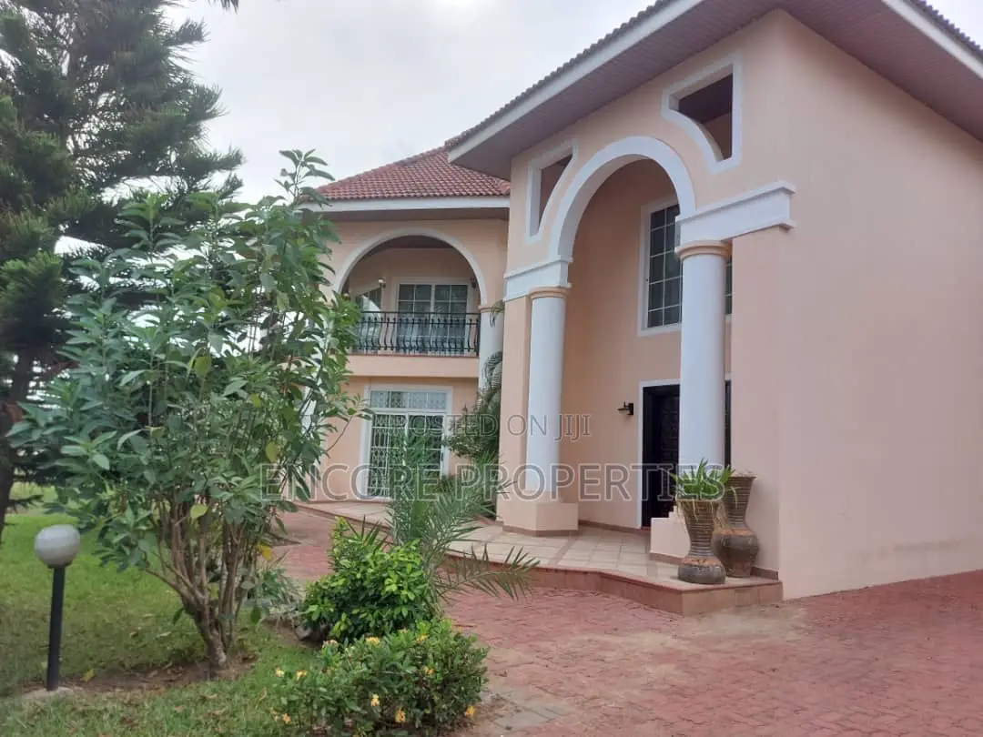 5bdrm House in Trassaco Phase 1, East Legon for rent