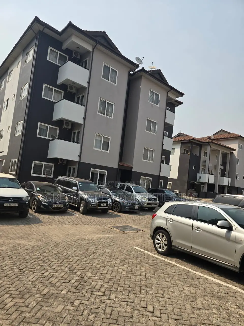 3bdrm Apartment in Shiashie, East Legon for sale