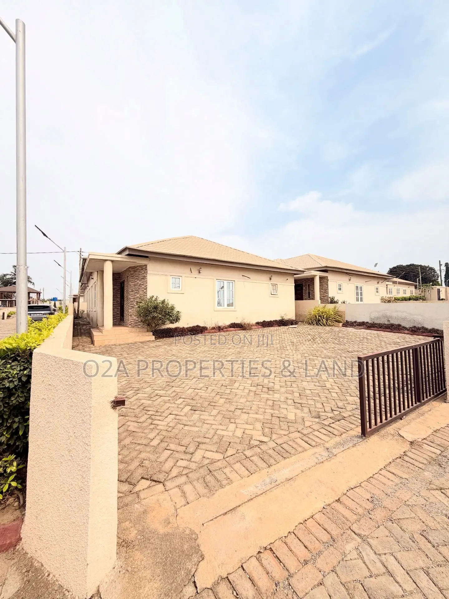 3bdrm House in Pillar 2 for sale