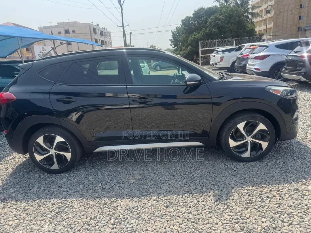 Hyundai Tucson Limited AWD 2018 Black
