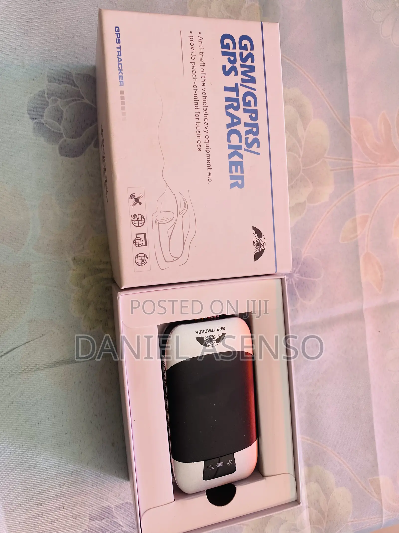 GSM/GPRS/GPS Tracker