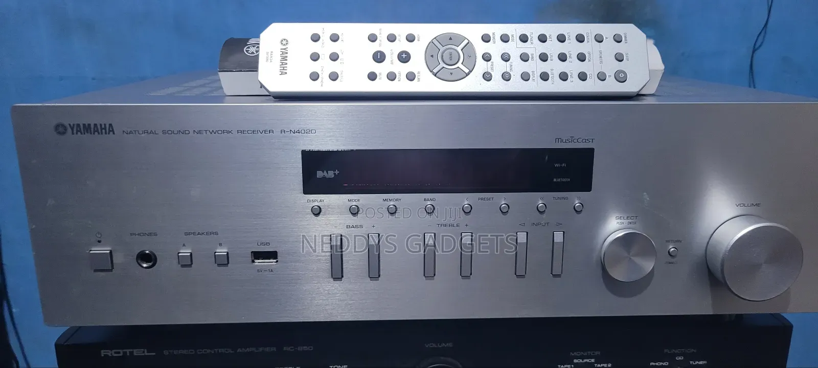 Yamaha Rn402d Network Receiver With Airplay, Bluetooth and Dab/Fm