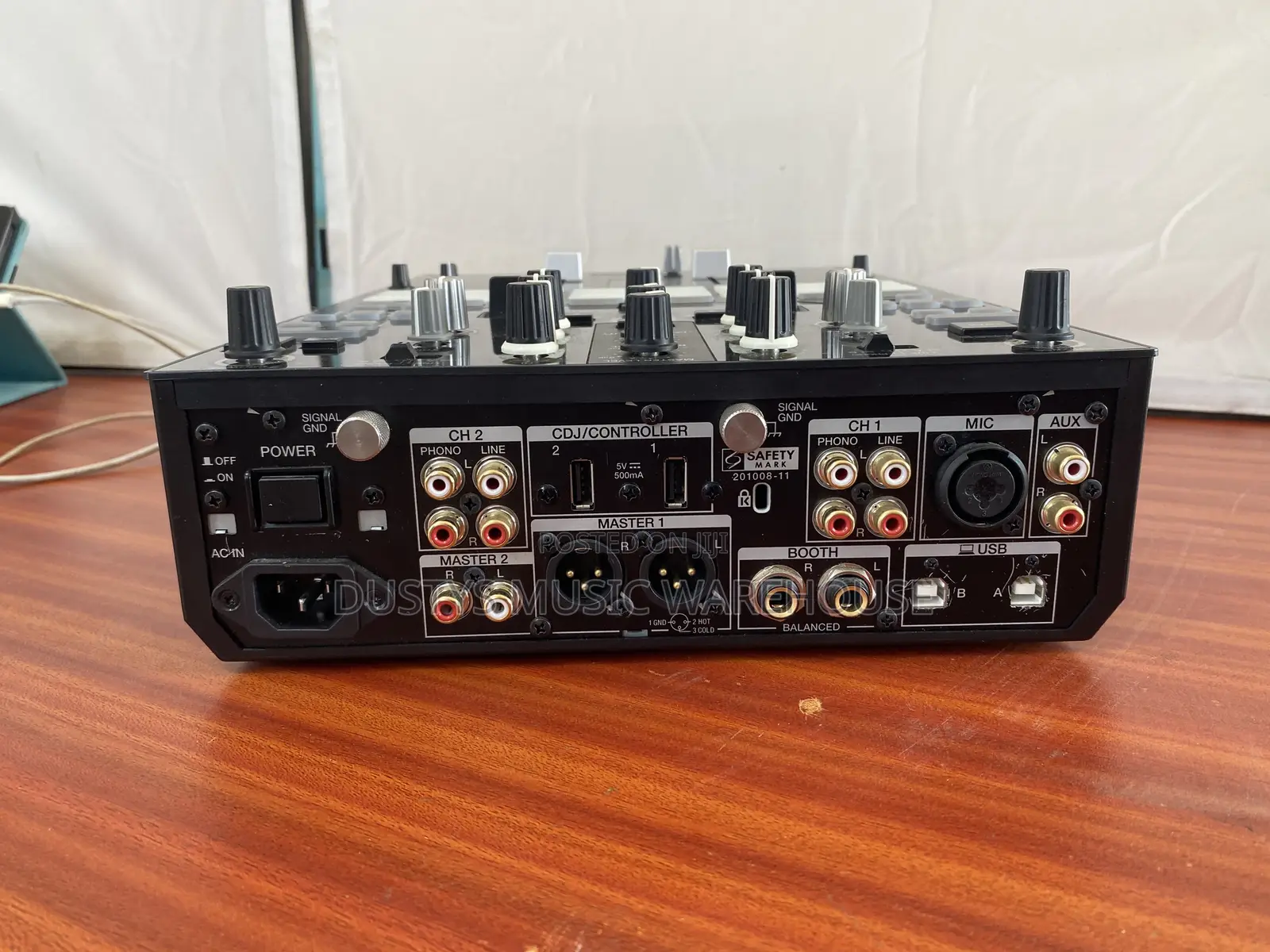Pioneer DJM S7 Mixer W Dust Cover