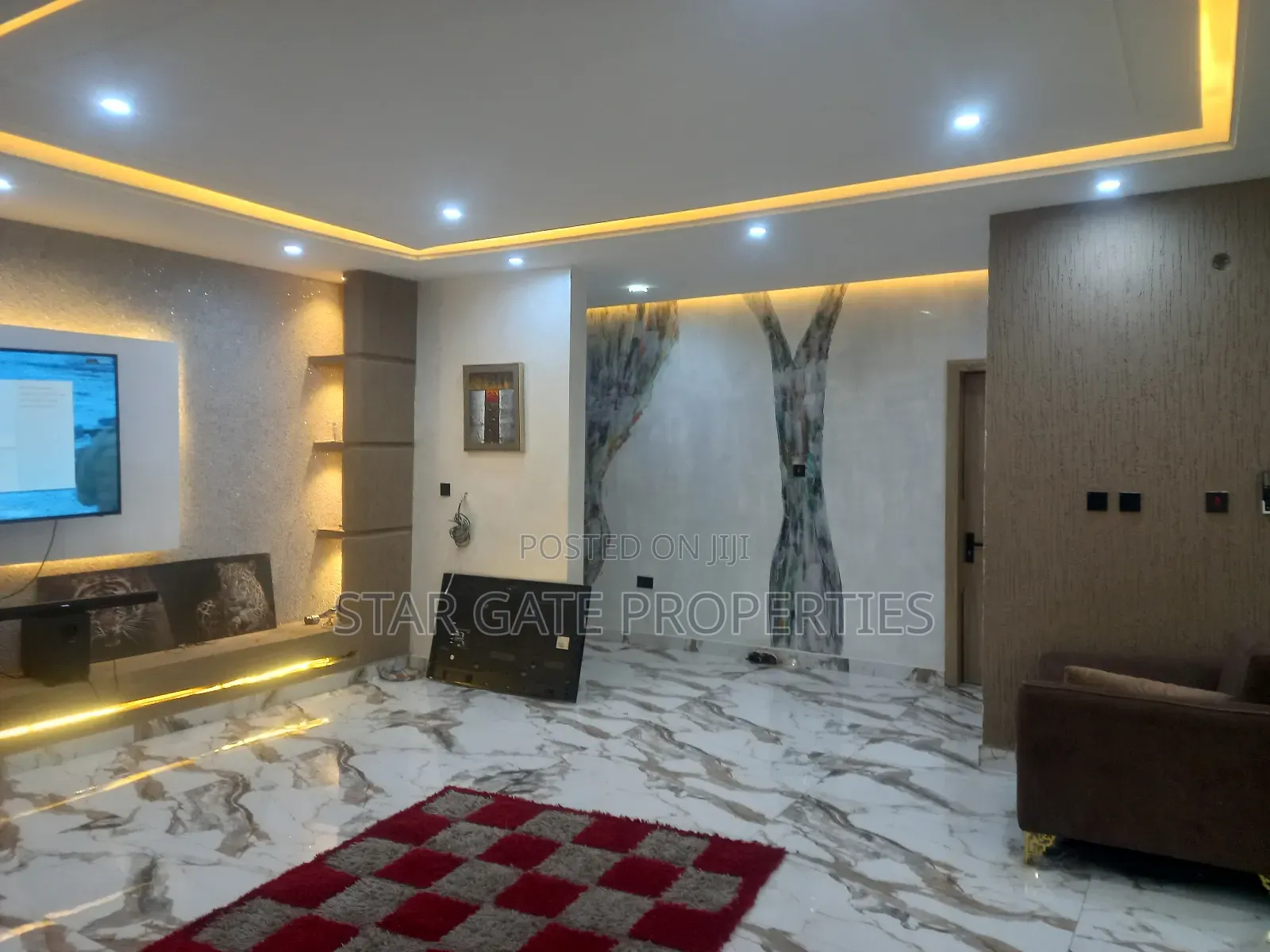 4bdrm House in Kwabre Adesina, Kumasi Metropolitan for sale