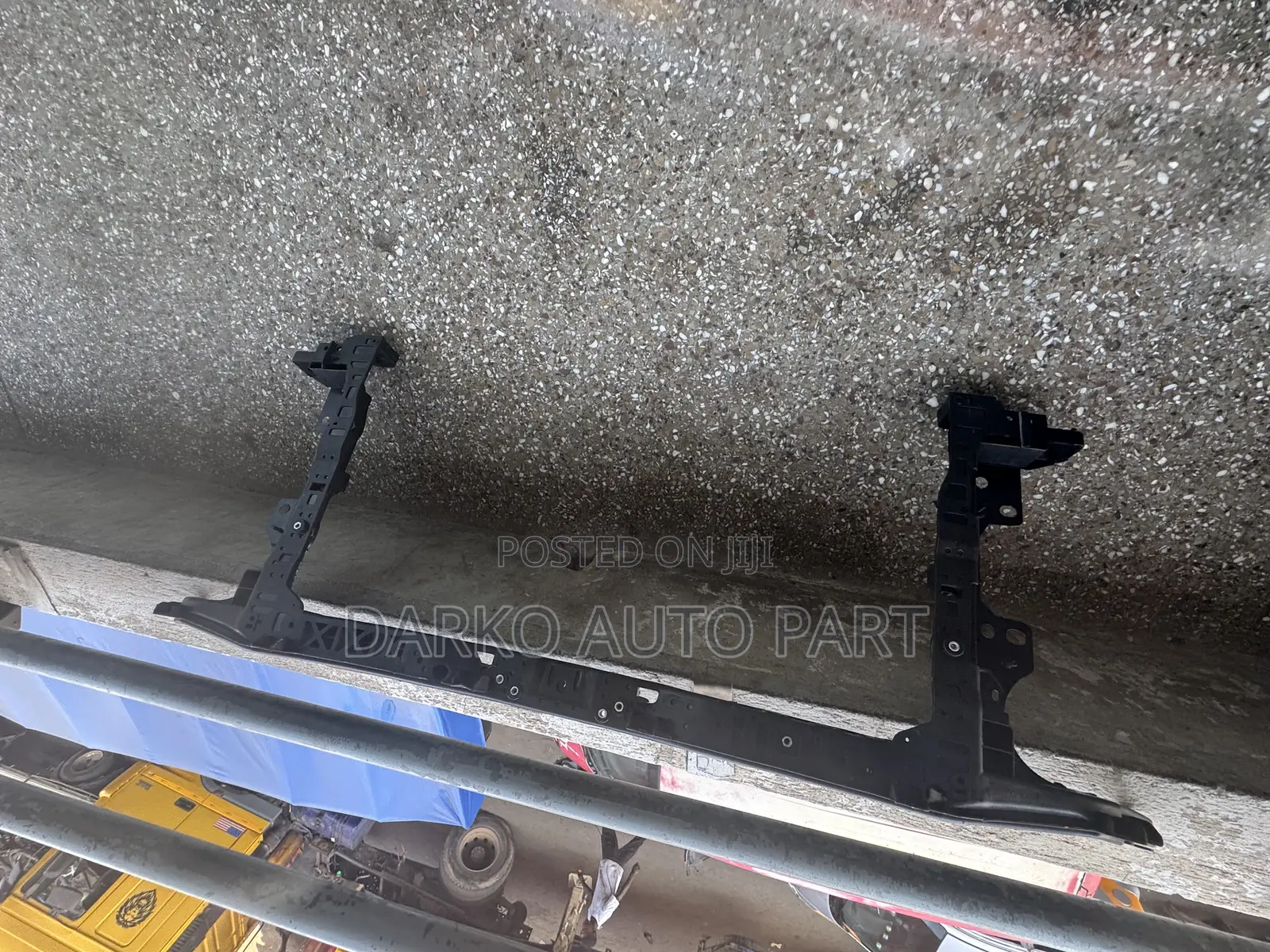 Hyundai Elantra 2021-2024 Front Support Available