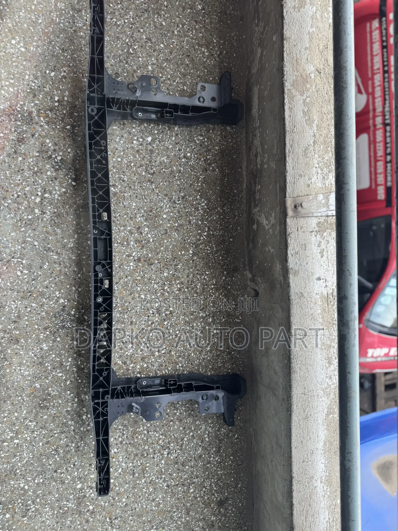 Hyundai Elantra 2021-2024 Front Support Available