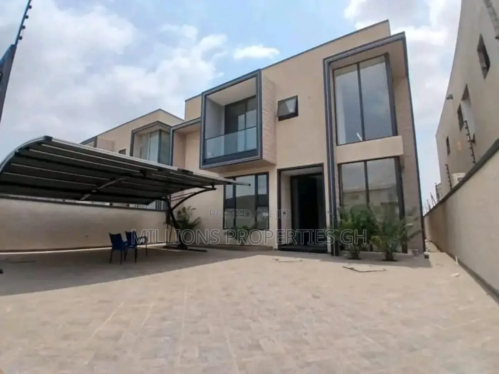 Furnished 4bdrm House in Millions Properties, East Legon for sale