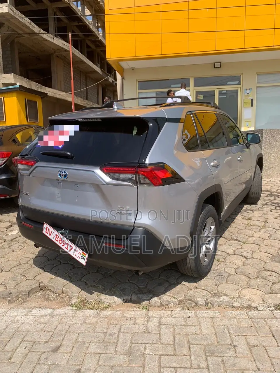 Toyota RAV4 2022 Silver