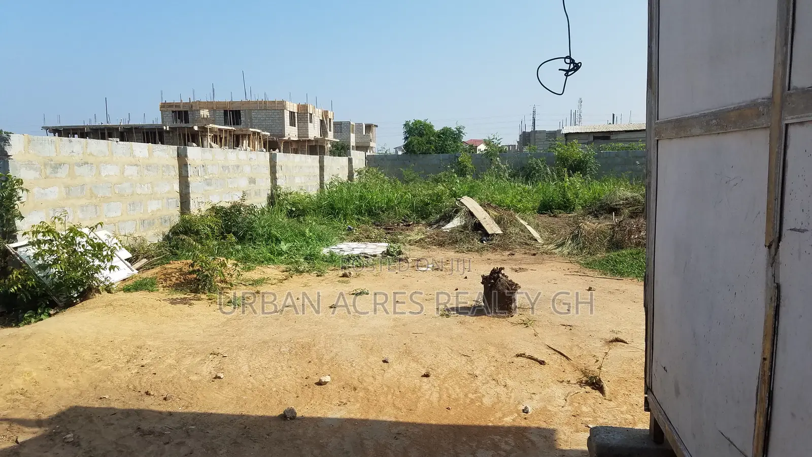 Tema, Sakumono (Celebrity Golf) _ Half Plot (35'x100') Land