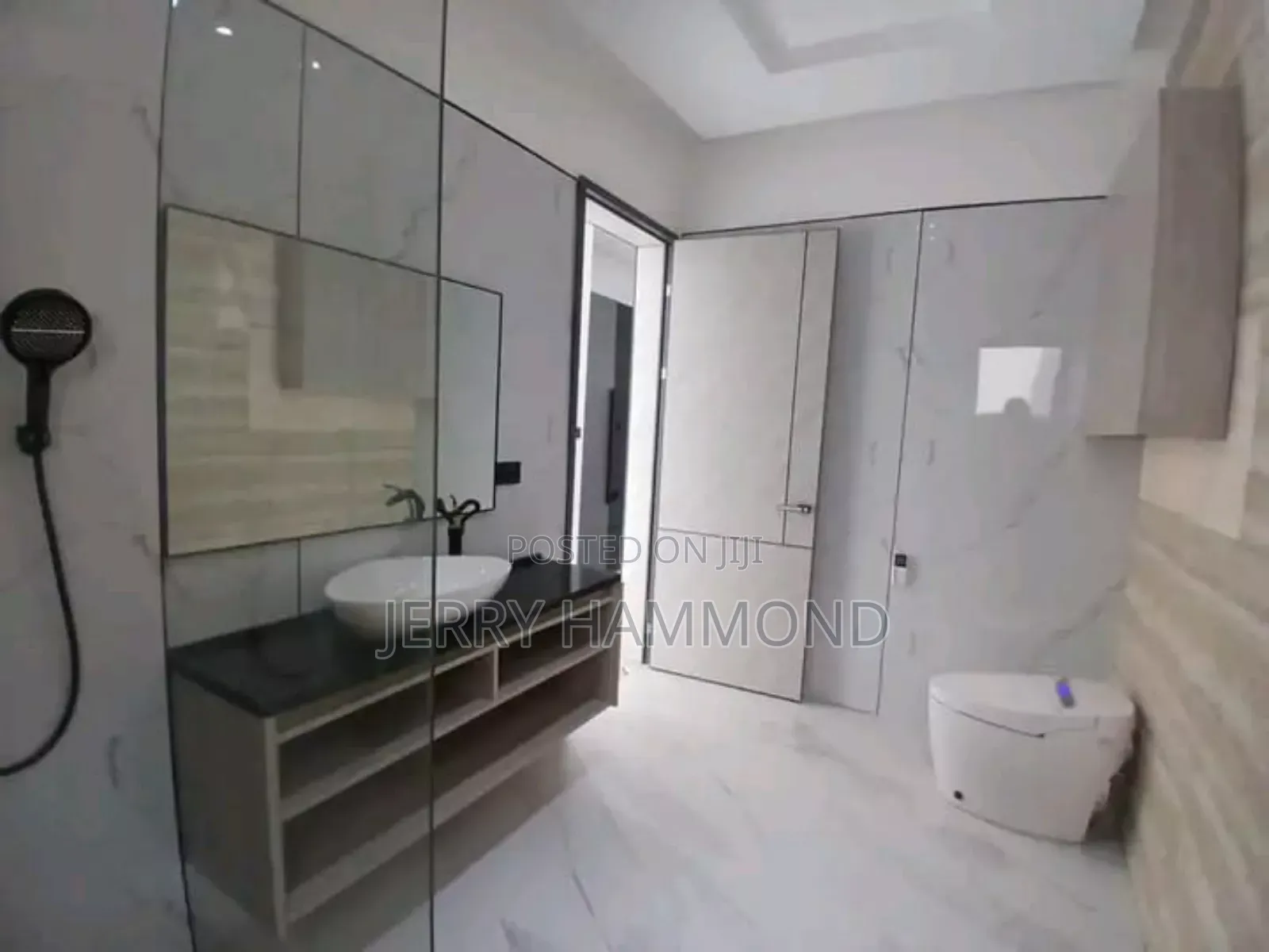 4bdrm House in East Legon Hills, Boundary Road Area for sale