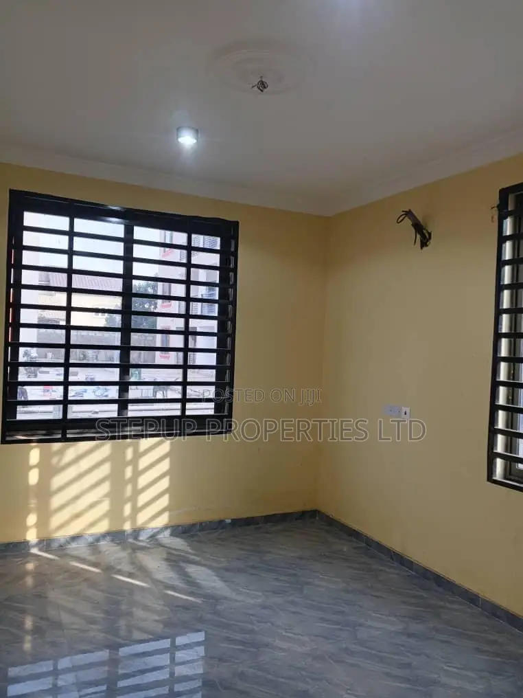 1bdrm Apartment in Adenta, Frafraha for rent