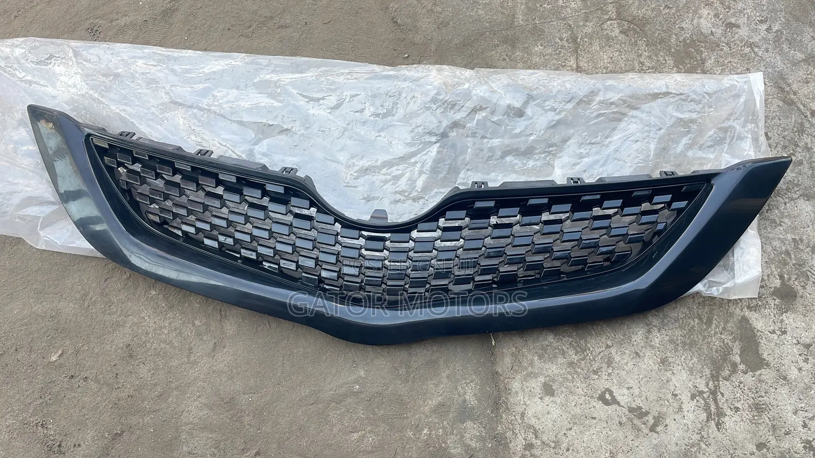 Yaris 2008 2009 2010 2011 2012 2013 Top Shells Grille