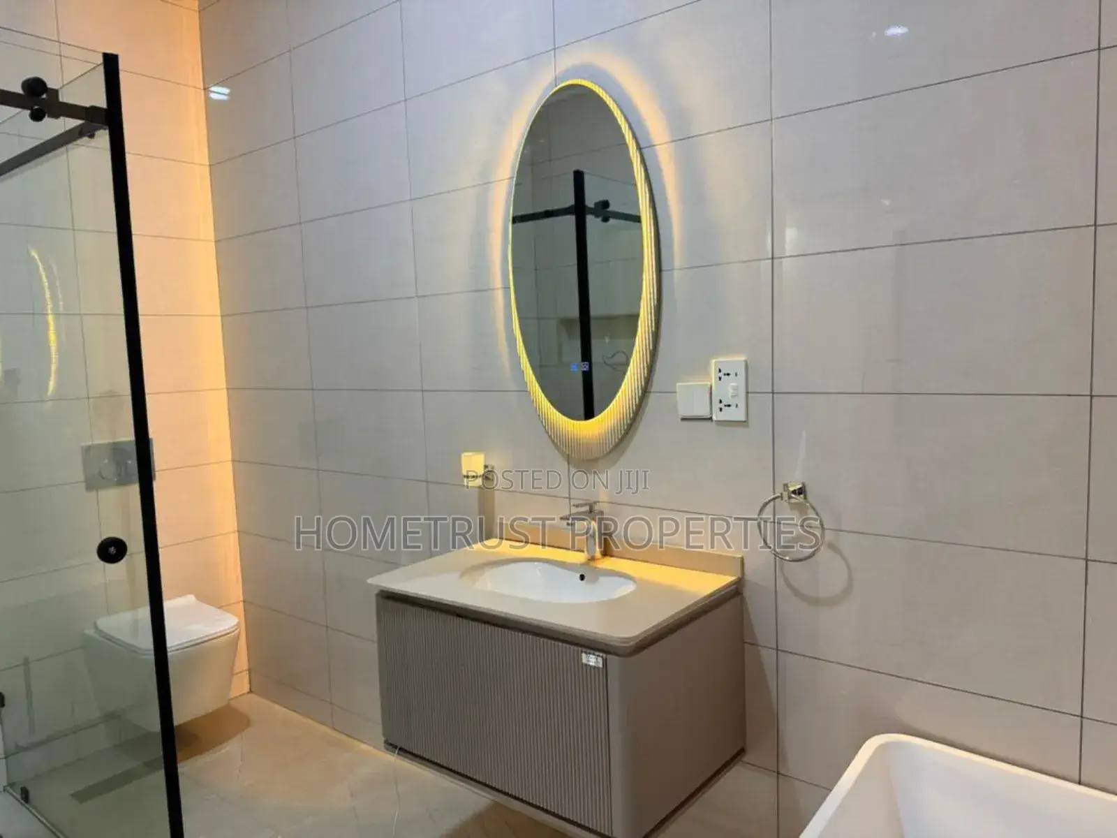 4bdrm Duplex in East Trassaco, Police Station for sale