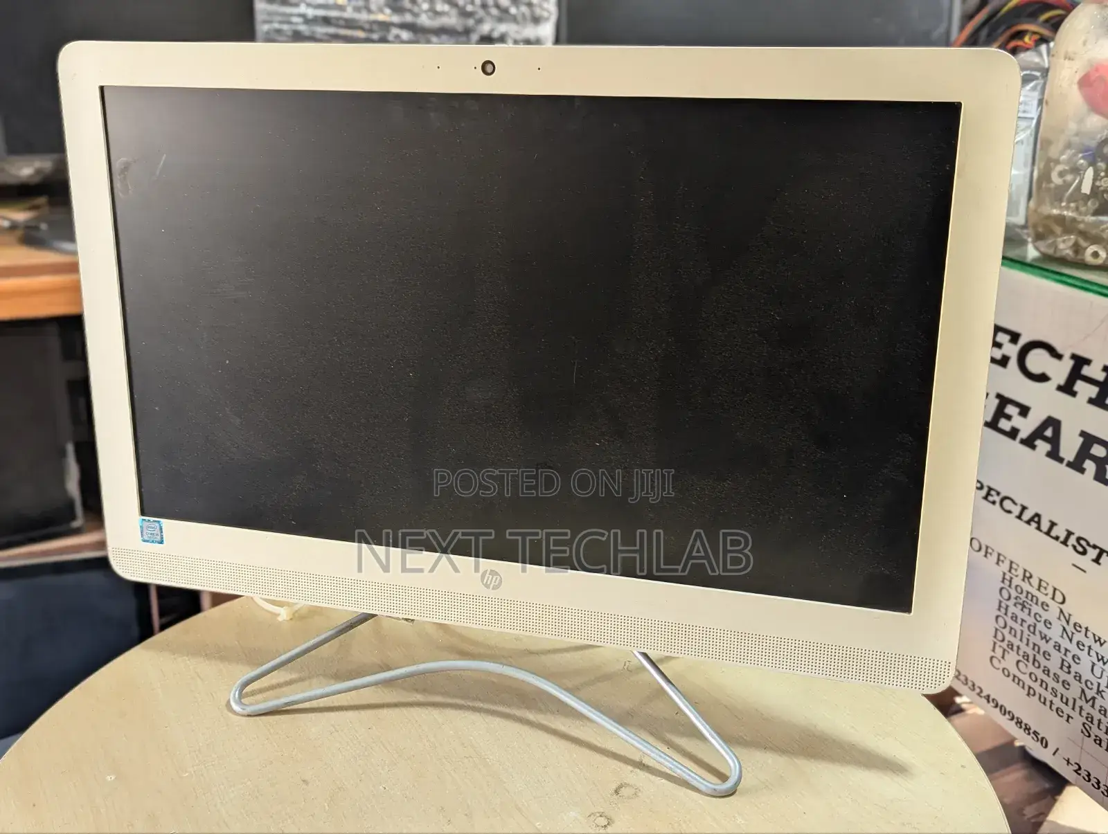 Desktop Computer HP 200 G4 All-in-One 8GB Intel Core i5 HDD 1T