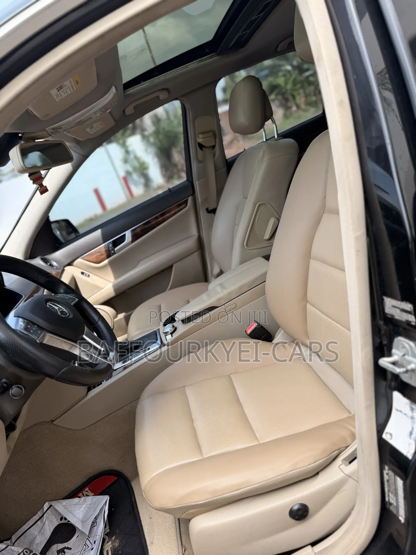 Mercedes-Benz C250 2013 Black