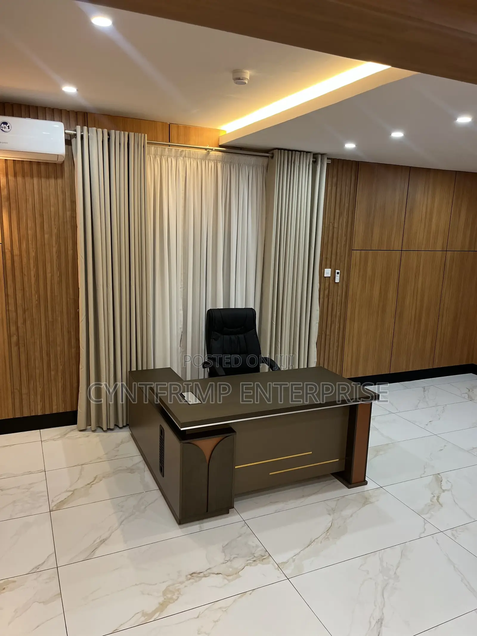 L-Shaped Executive Office Desk and Chair