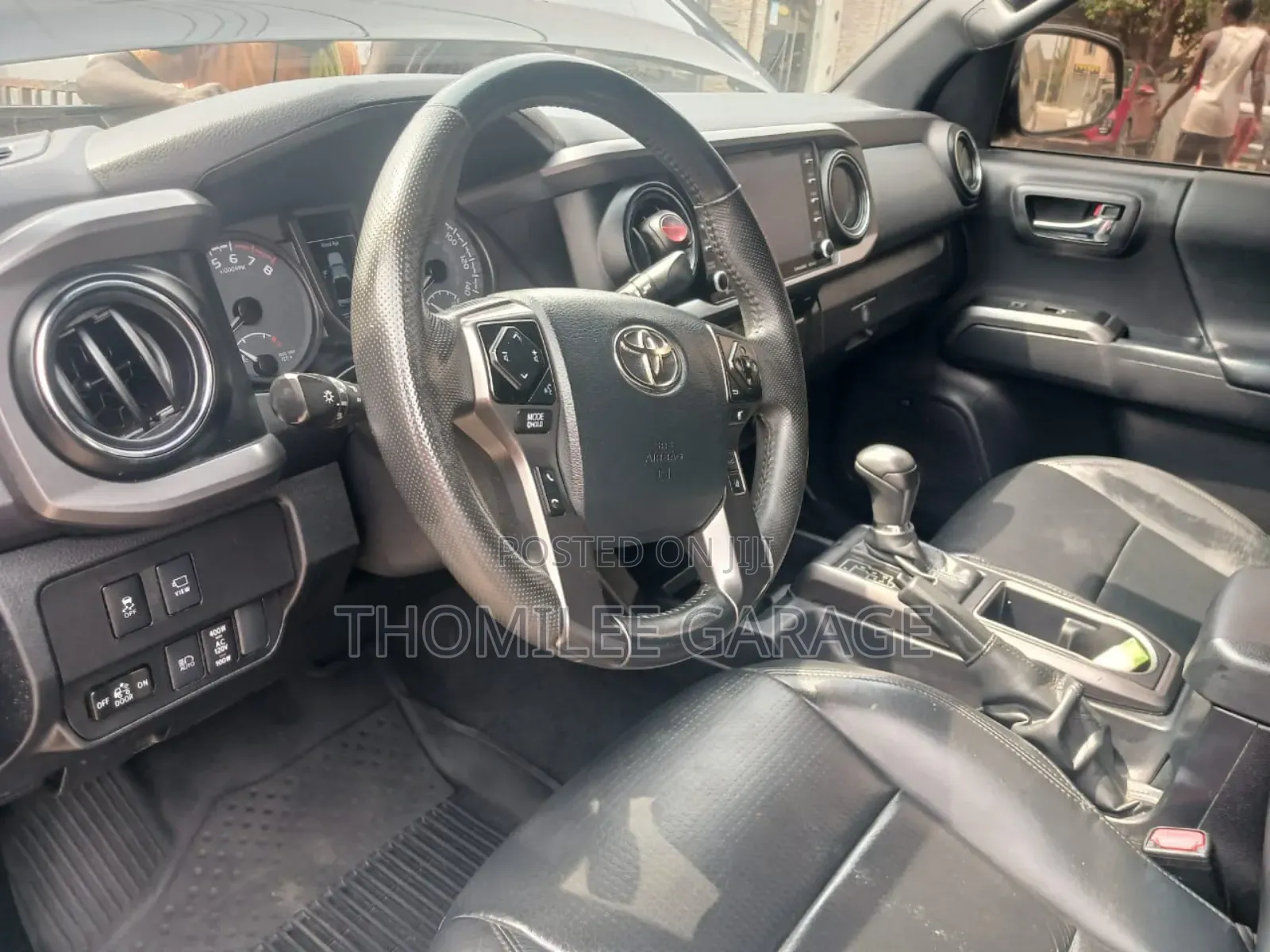 Toyota Tacoma TRD Pro Double Cab 5' Bed V6 AT 2023 Black
