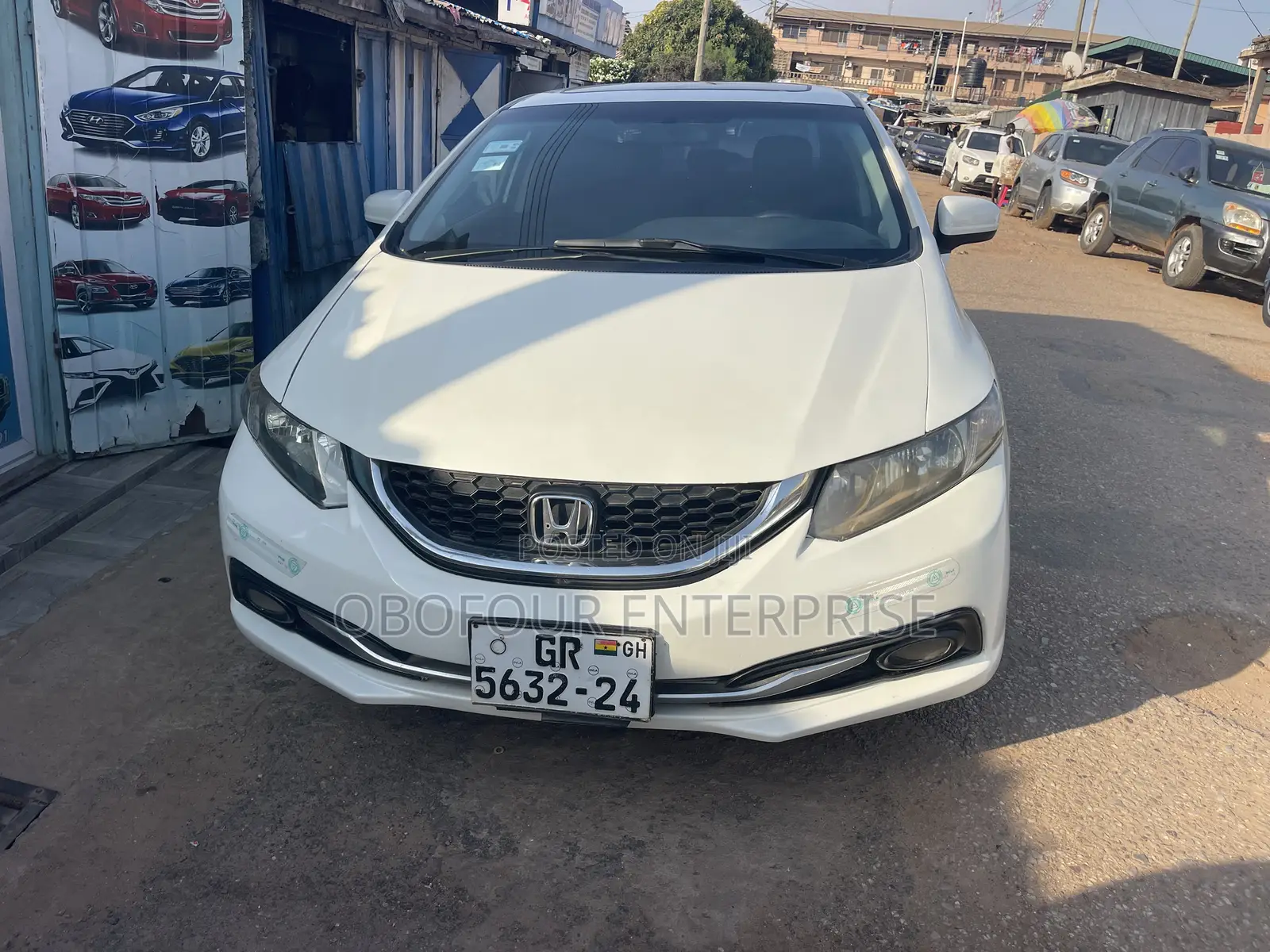 Honda Civic LX 4dr Sedan (1.8L 4cyl 5M) 2014 White