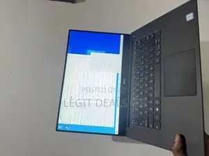 Laptop Dell XPS 15 9560 8GB Intel Core i7 SSD 256GB