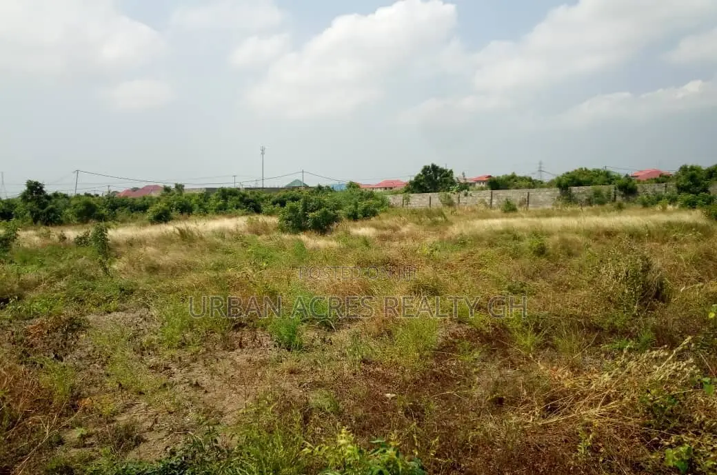Central Region, Swedru (Otabilkrom) _ 4 Plots Building Land