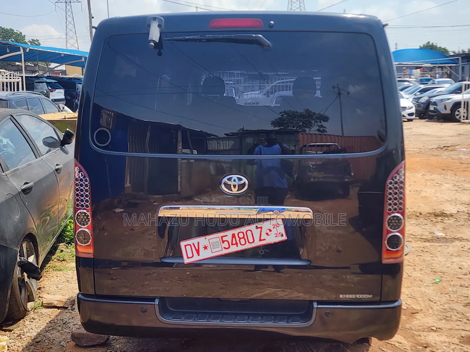 Toyota HiAce 2008 Black