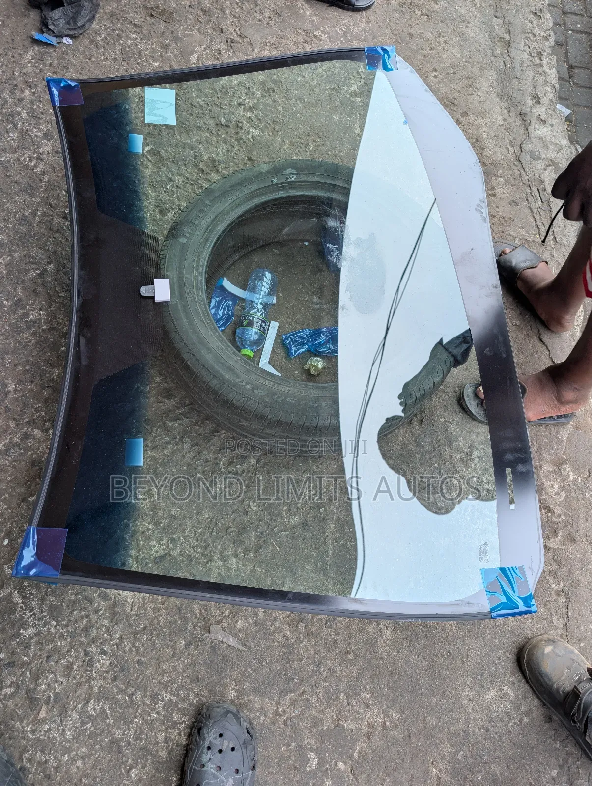 Toyota Corolla 2014,2015,2016,2017,2018,2019 Windscreen / Front Glass