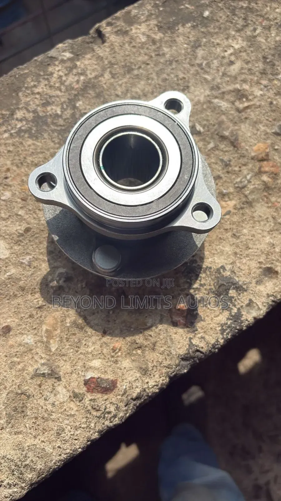 Scion Ia/ Toyota Ia Front Free Hub 2016,2017,2018
